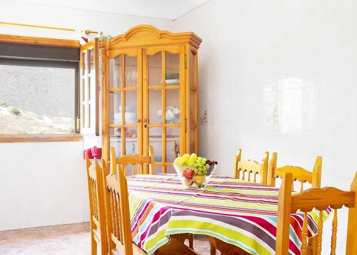 Desconecta En Candelaria 圣克鲁斯-德特内里费